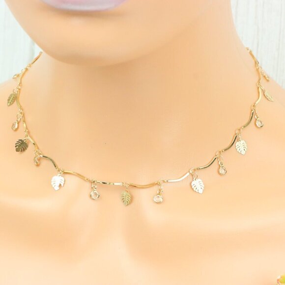 "Minimalist & Elegant Necklace Chain – Perfect for Women & Girls | UNVRC1009 - Picture 7 of 10